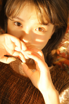 上野树里与5个包包